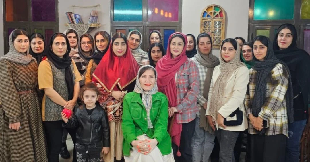 دوره آموزش کراتین مو در بابل | آموزش تخصصی صافی و احیای مو